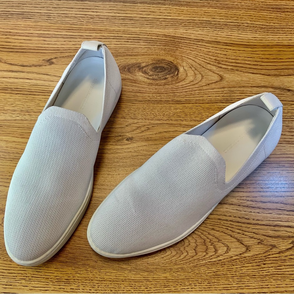 Banana Republic Ivory Knit Slip On Sneakers Size 8.5M Comfort Classic